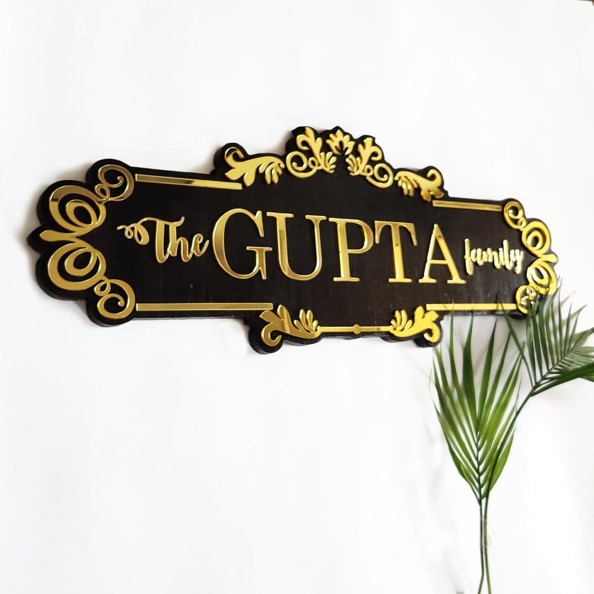 Vintage Texture Wood And Gold Family Nameplate Custamized