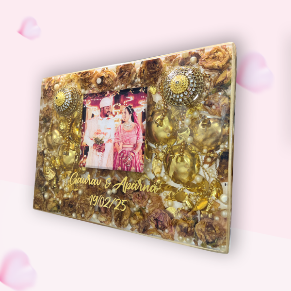 Beautiful Varmala Preservation with kalira in Resin Art 1