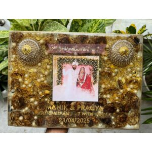 Beautiful Varmala Preservation with kalira in Resin Art