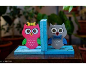 Creative Corner Owl Themed wooden book end 1