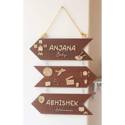 Customized Hanging Nameplate For Couples 400x400