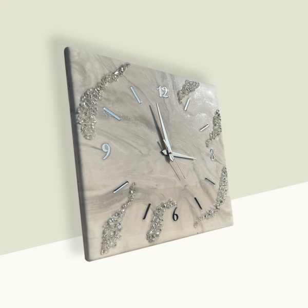 Decorated Resin Wall Clock 3