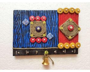 Geometric Design Wooden Key Holder 1