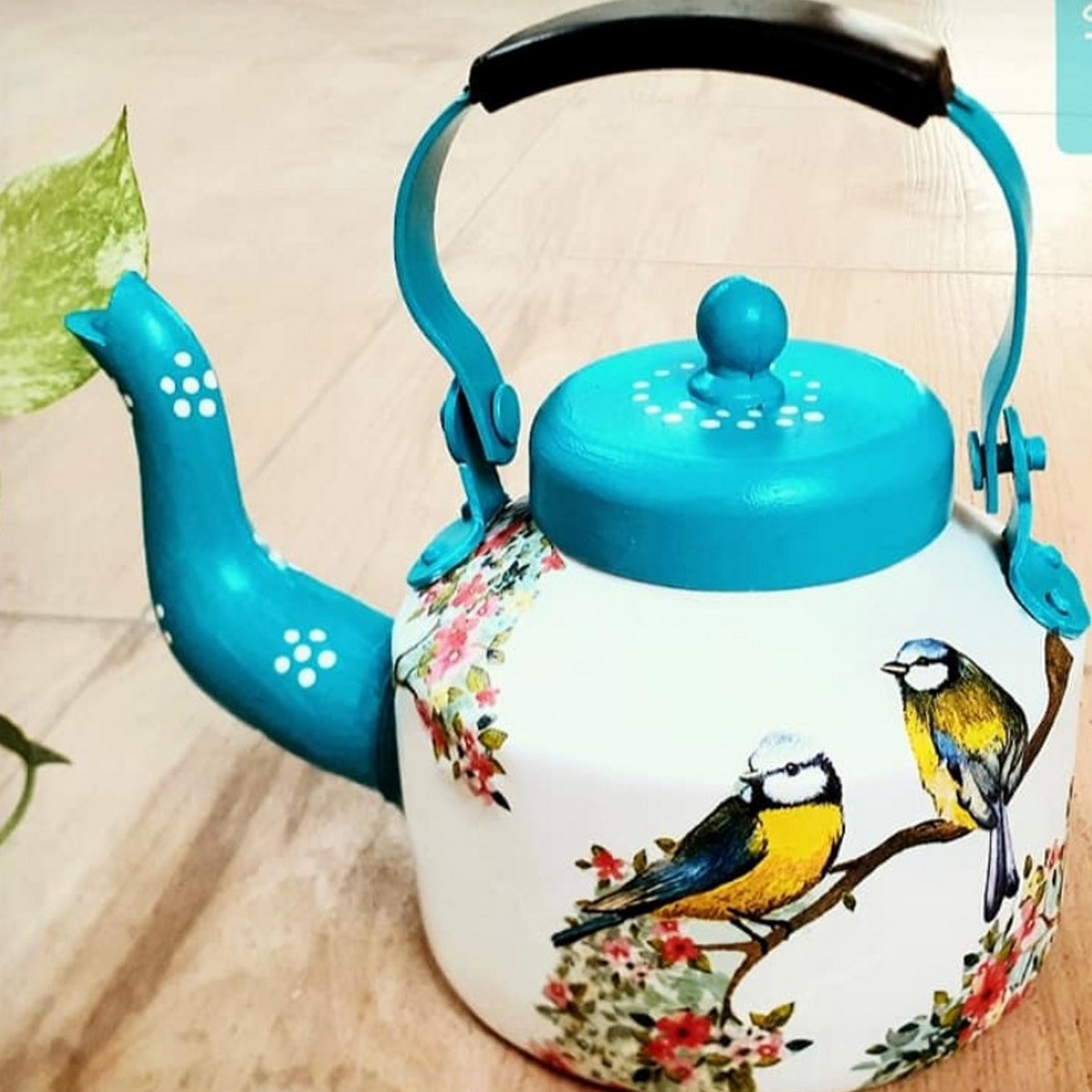 Handcrafted Nature Themed Kettle