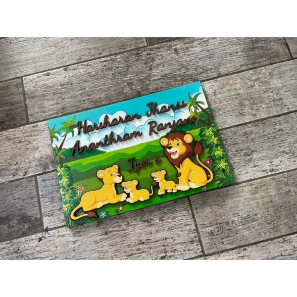 New Lion Family Jungle theme pine wood House Nameplate 768x768