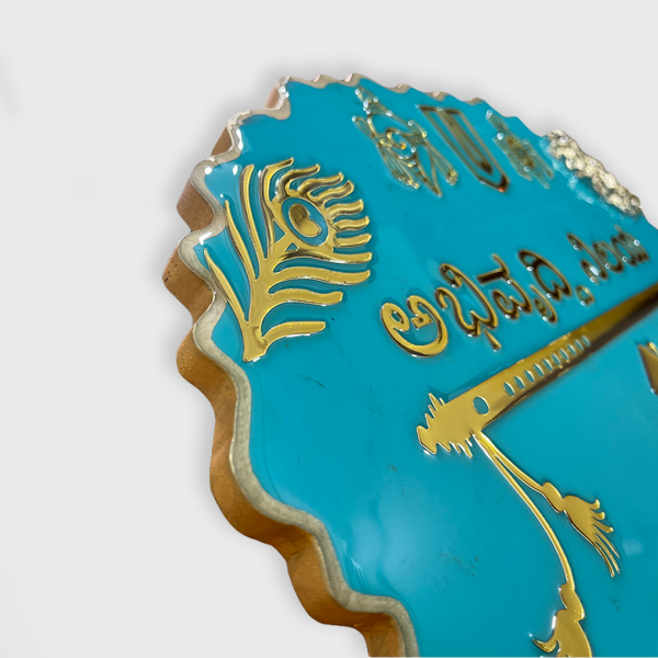 Pacific Blue Oval Zigzag Shape Resin Nameplate 4