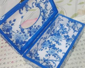 Porcelain Tissue Box 2