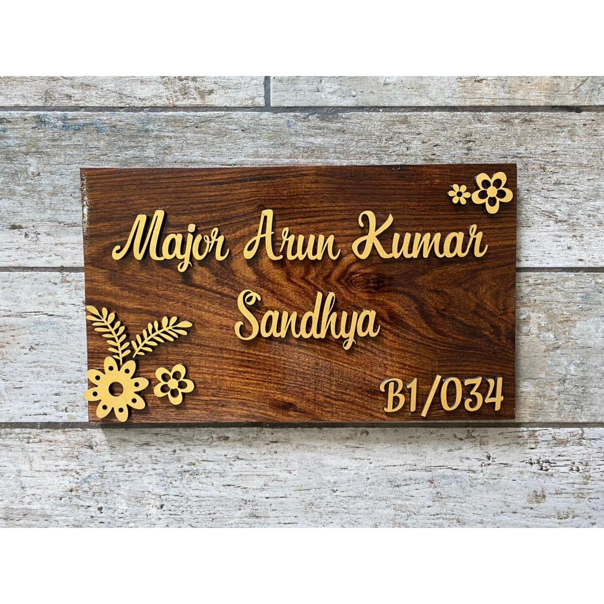 Sheesham Wood Nameplate With Laser Cut Design