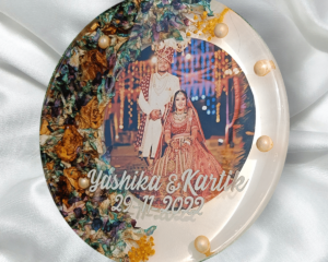 Varmala Preservation Photoframe in Resin