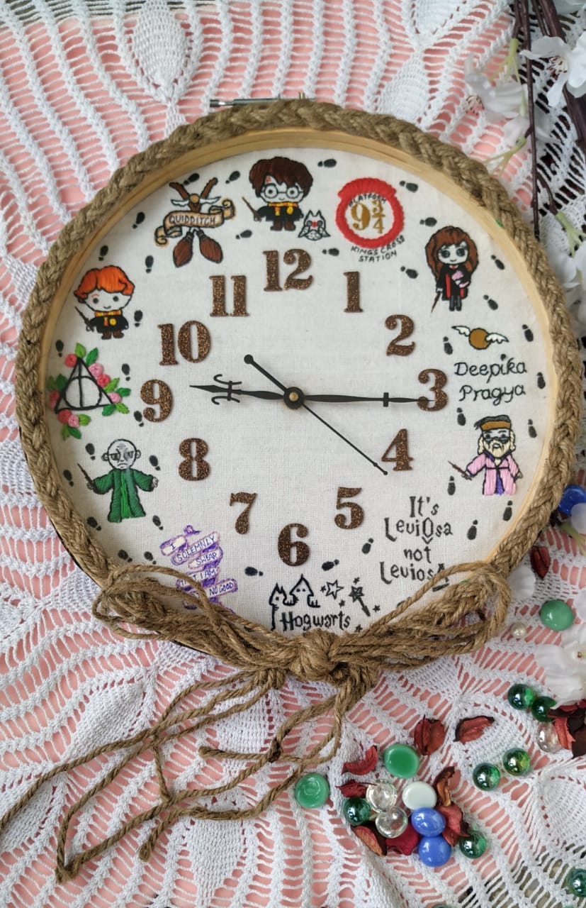 Hand Embroidered Theme Framed ClocksHarry Potter  